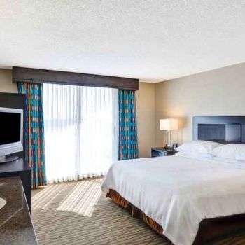 Hotel Embassy Suites By Hilton Miami - International Airport image