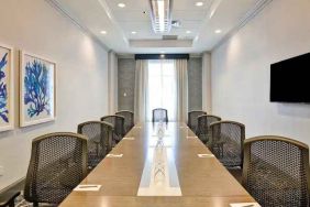 Hotel Embassy Suites By Hilton Miami - International Airport image