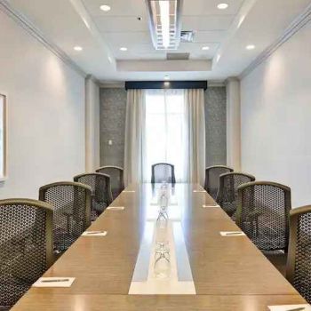 Hotel Embassy Suites By Hilton Miami - International Airport image