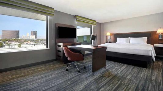 Hampton Inn & Suites Las Vegas Convention Center, Las Vegas