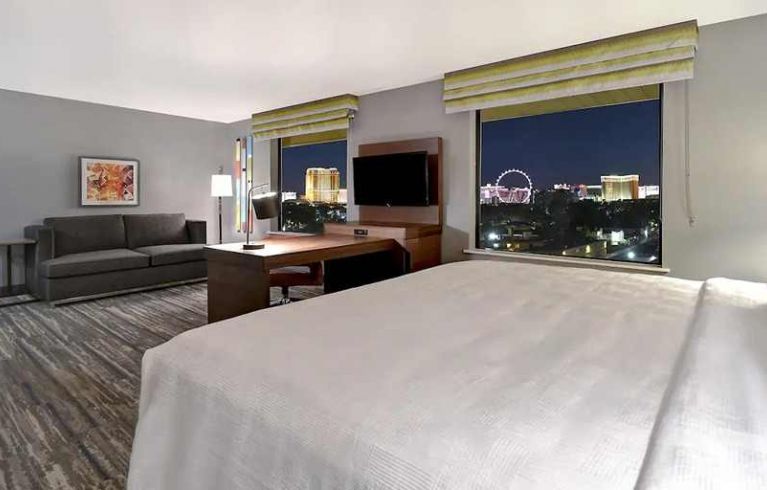 Hampton Inn & Suites Las Vegas Convention Center, Las Vegas
