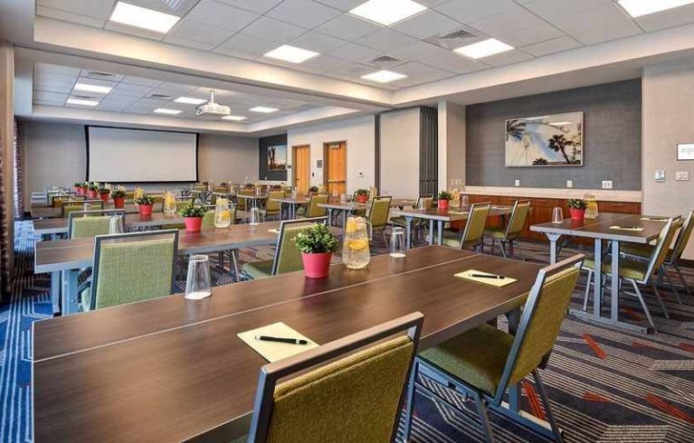 Home2 Suites By Hilton Las Vegas Convention Center, Las Vegas