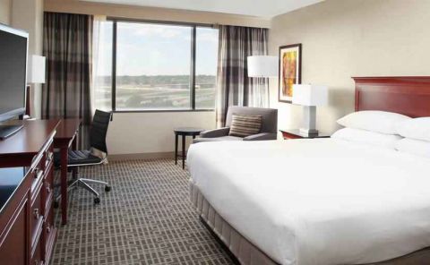 Hotel DoubleTree By Hilton Hotel Kansas City - Overland Park image
