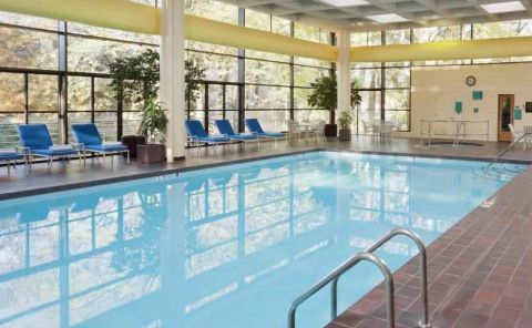 Hotel DoubleTree By Hilton Hotel Kansas City - Overland Park image