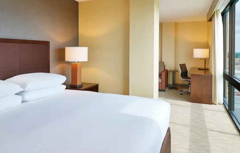 Doubletree By Hilton San Antonio Airport, San Antonio