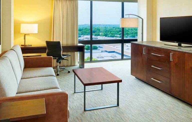 Doubletree By Hilton San Antonio Airport, San Antonio