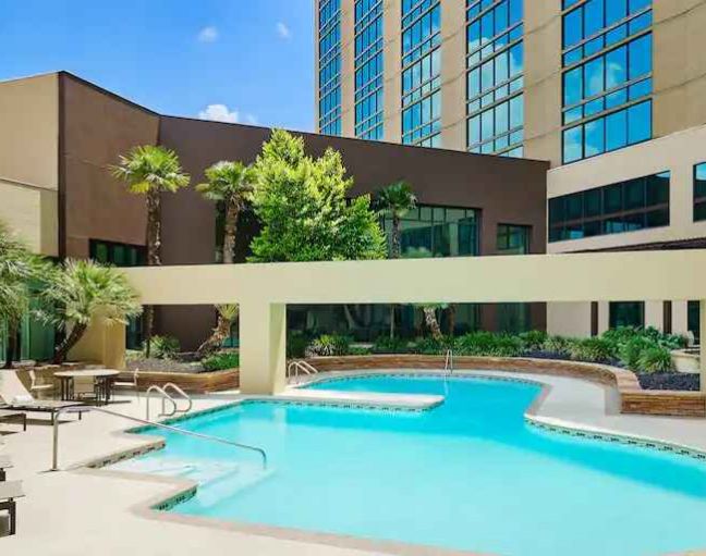 Doubletree By Hilton San Antonio Airport