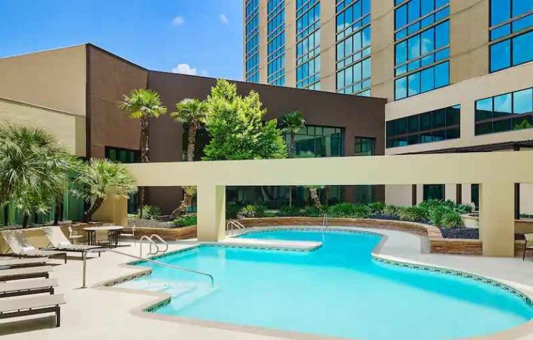 Doubletree By Hilton San Antonio Airport, San Antonio