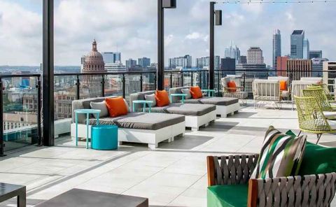 Hotel Hilton Garden Inn Austin University Capitol District image