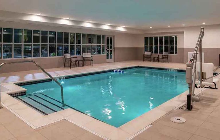 Hilton Garden Inn Kansas City Airport, Kansas City