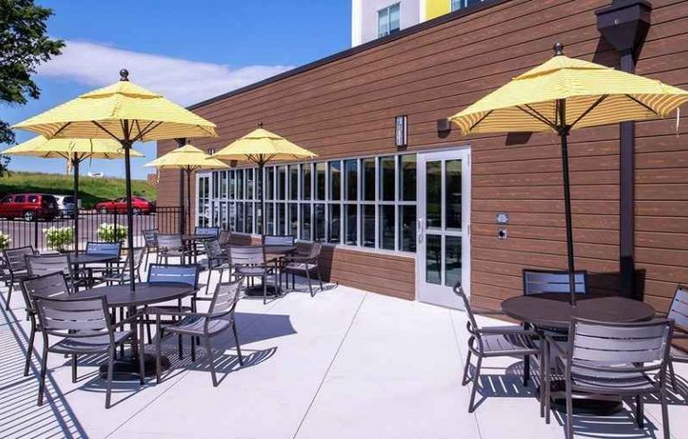 Hilton Garden Inn Kansas City Airport, Kansas City