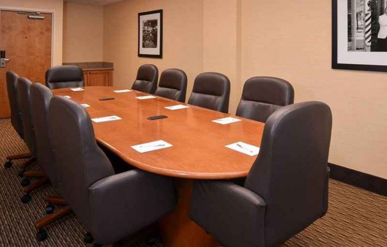 Hampton Inn & Suites Pueblo-Southgate, Pueblo