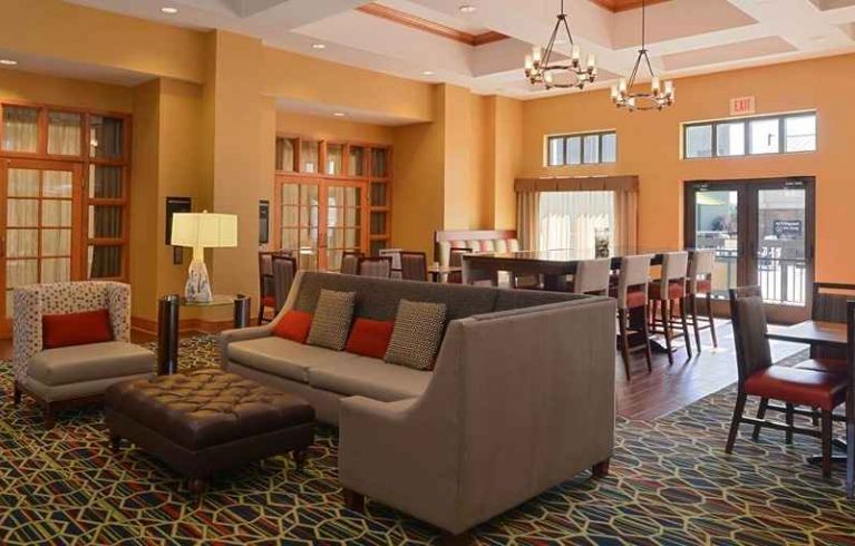 Hampton Inn & Suites Pueblo-Southgate, Pueblo