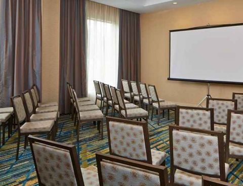 Hotel Hilton Garden Inn Boston/Marlborough image