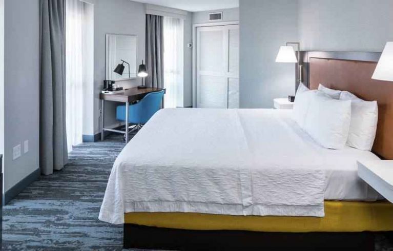 Hampton Inn & Suites Memphis-Beale Street, Memphis