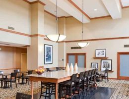 Hampton Inn & Suites Columbia (at The University Of Missouri), Columbia