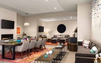 comfortable lobby lounge area ideal for coworking and remote work at Hilton Garden Inn Boulder.