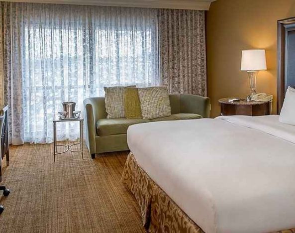 Hilton St. Louis Airport