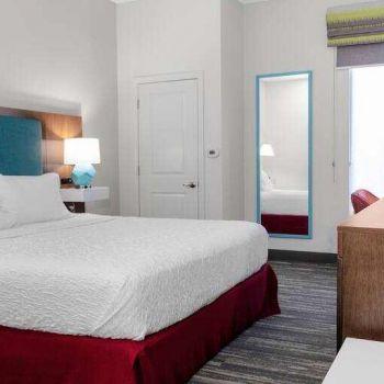 Hotel Hampton Inn Concord/Bow image