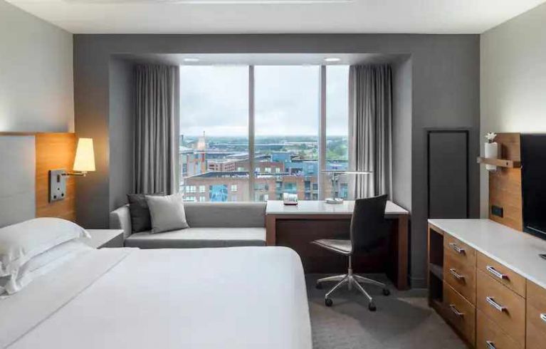 Hilton Columbus Downtown, Columbus