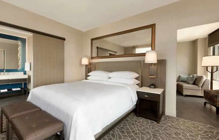 Embassy Suites By Hilton Minneapolis Downtown, Minneapolis