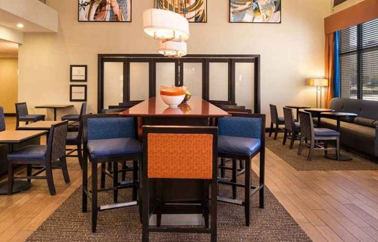 Hampton Inn & Suites Schertz, Schertz