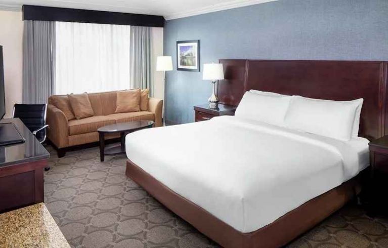 DoubleTree By Hilton Cleveland-Independence, Independence