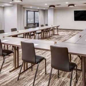 professional meeting room at DoubleTree by Hilton Hotel & Suites Jersey City.