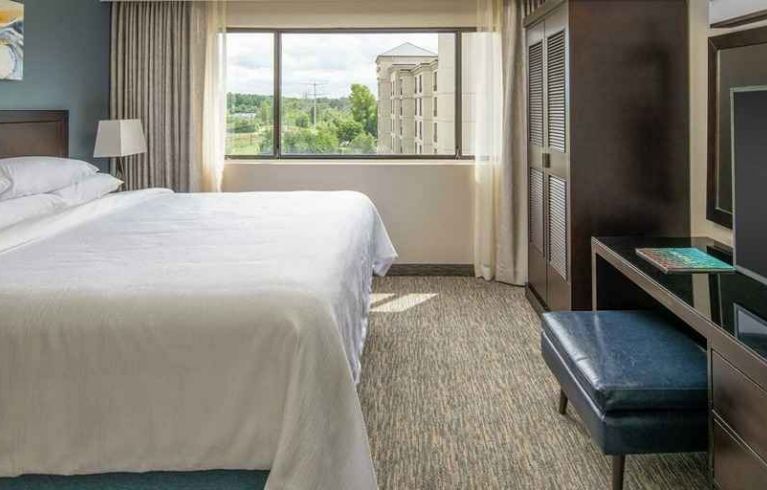 Embassy Suites By Hilton Seattle-Tacoma Intl Airport, Seattle