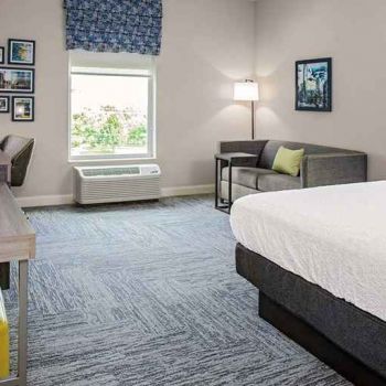 Hotel Hampton Inn Cranbury image