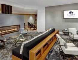 DoubleTree By Hilton Wichita Airport, Wichita