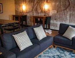 DoubleTree By Hilton Wichita Airport, Wichita
