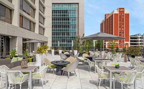 Hotel Hilton Birmingham At UAB image