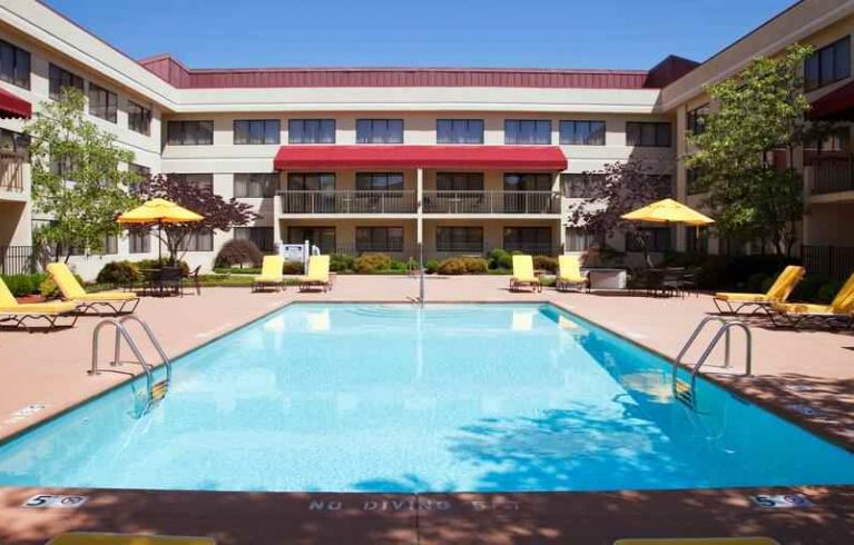 DoubleTree Suites By Hilton Cincinnati-Blue Ash, Sharonville