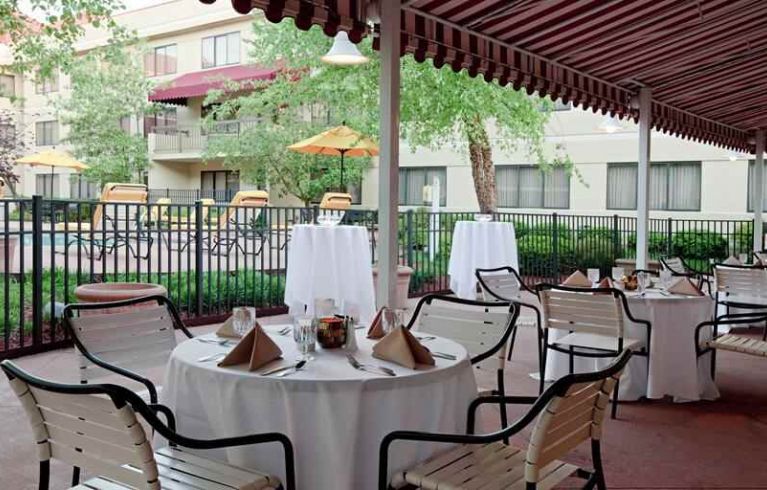 DoubleTree Suites By Hilton Cincinnati-Blue Ash, Sharonville