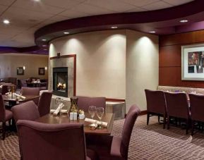 Breakfast area perfect for coworking at the DoubleTree Suites by Hilton Cincinnati-Blue Ash.