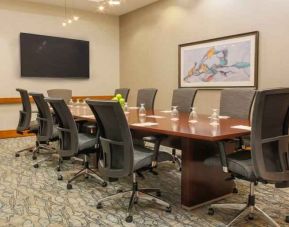 Meeting room with TV screen at the DoubleTree by Hilton Rochester.