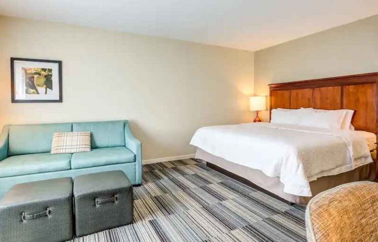 Hampton Inn & Suites Westford-Chelmsford, Westford