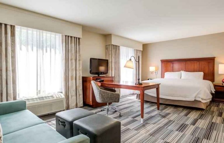 Hampton Inn & Suites Westford-Chelmsford, Westford