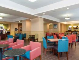 Hampton Inn Indianapolis Dwtn Across From Circle Centre, Indianapolis