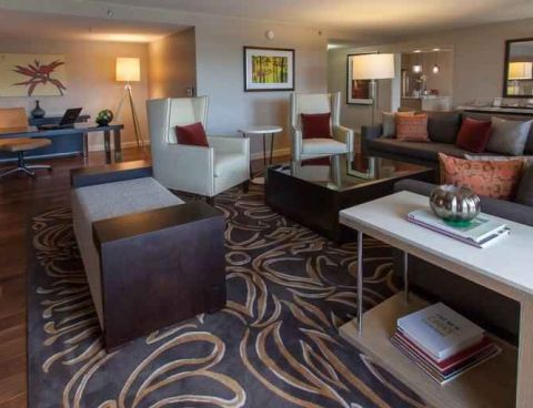 Hotel DoubleTree By Hilton Pittsburgh Greentree image