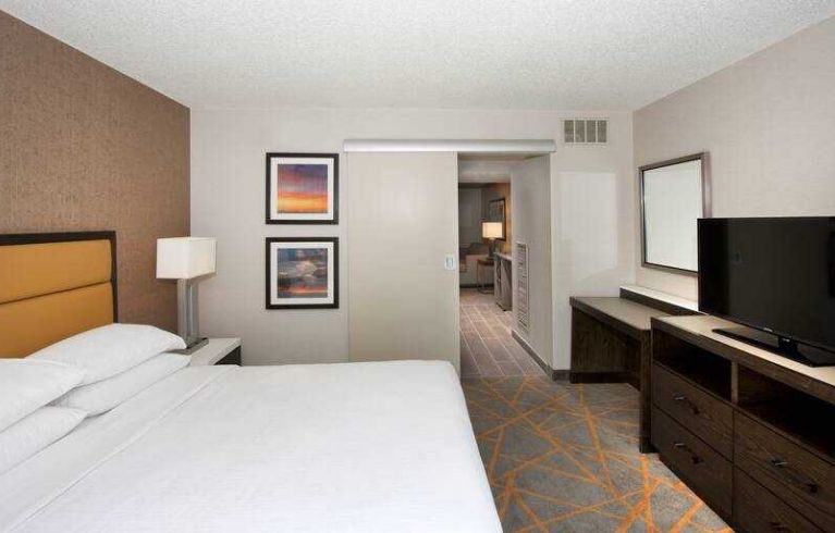 Embassy Suites By Hilton Cincinnati Blue Ash, Blue Ash