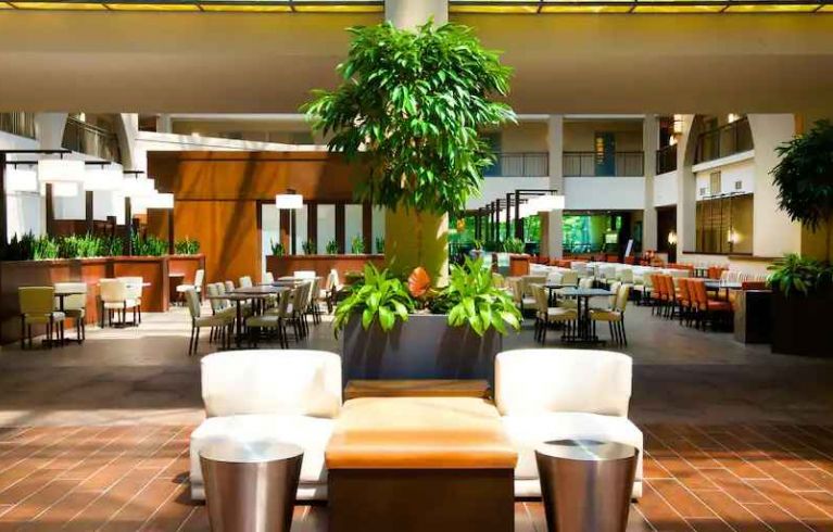 Embassy Suites By Hilton Cincinnati Blue Ash, Blue Ash