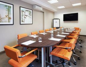 Meeting room with TV screen at the DoubleTree by Hilton London - Hyde Park.