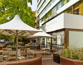 Outdoor patio perfect for co-working at the DoubleTree by Hilton London - Hyde Park.