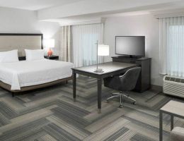 Hampton Inn & Suites By Hilton Atlanta Perimeter Dunwoody, Atlanta