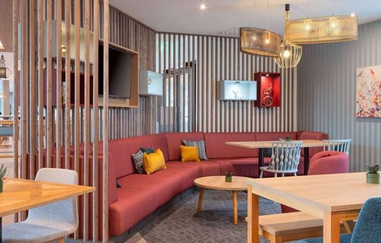 Hampton By Hilton Ashford International, Ashford
