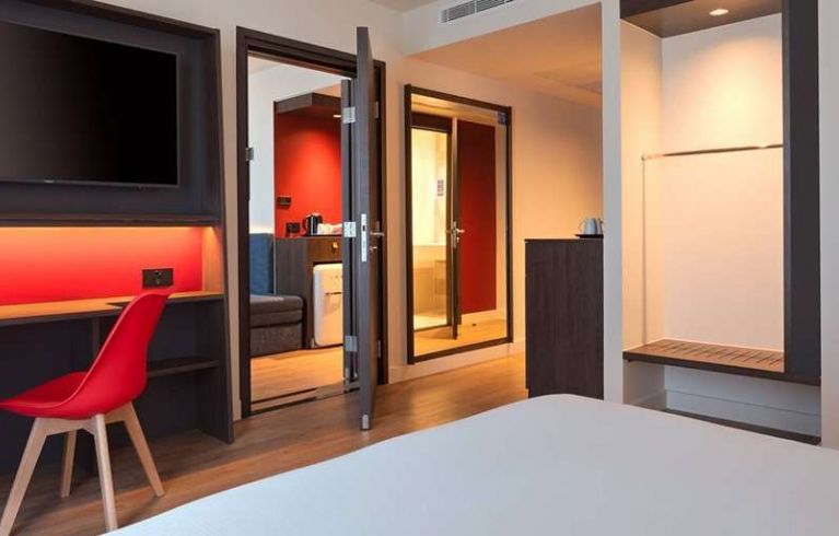 Hampton By Hilton Ashford International, Ashford