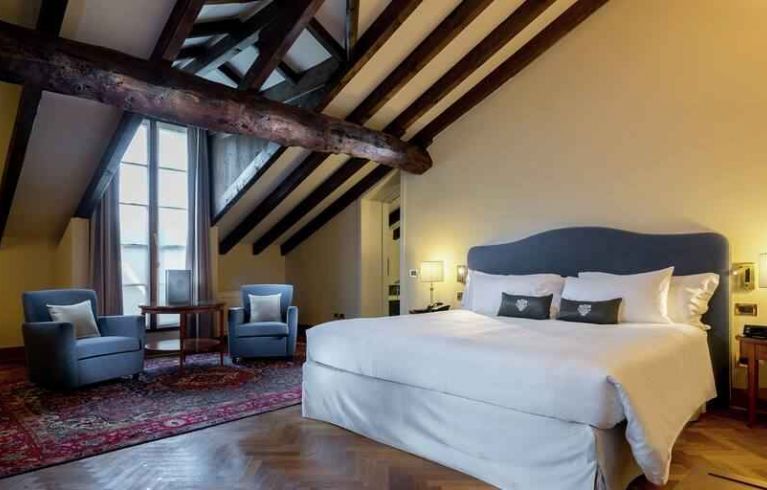 Grand Hotel Villa Torretta Milan Sesto, Curio Collection, Milan