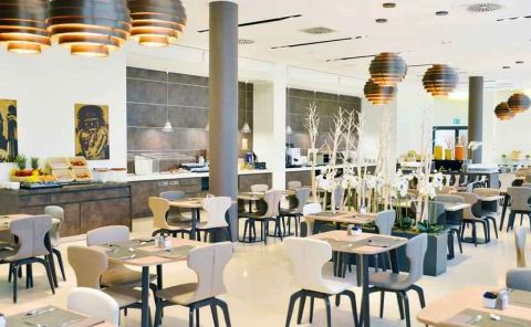 Hotel Hilton Garden Inn Milan North image